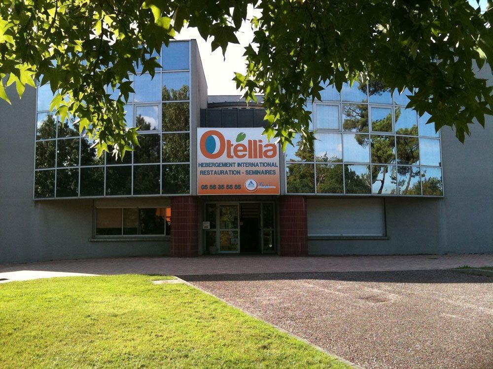 Auberge De Jeunesse Hi Bordeaux-Blanquefort - Ex Otellia Exterior foto